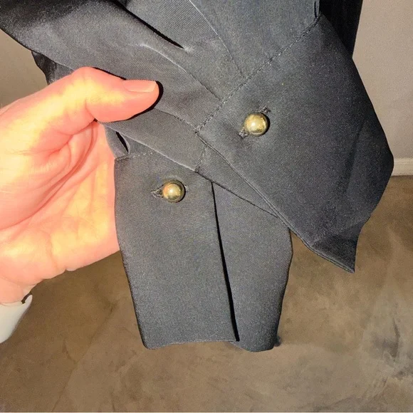 H&M Black Long-Sleeve Mini Dress Size XS - Picture 4 of 12